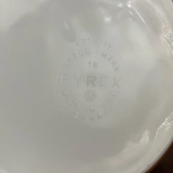 Vintage 60's Pyrex Federal Eagle 471 Brown Oval Baking  Casserole Dish 1 pint - Picture 6 of 11